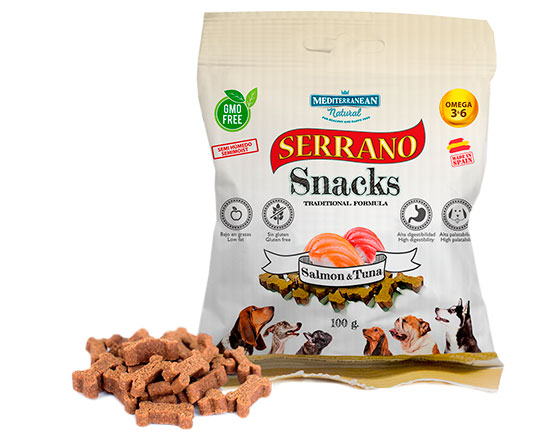Serrano-Snacks-para-perros-bolsa-salmon-atun-Mediterranean-Natural-1